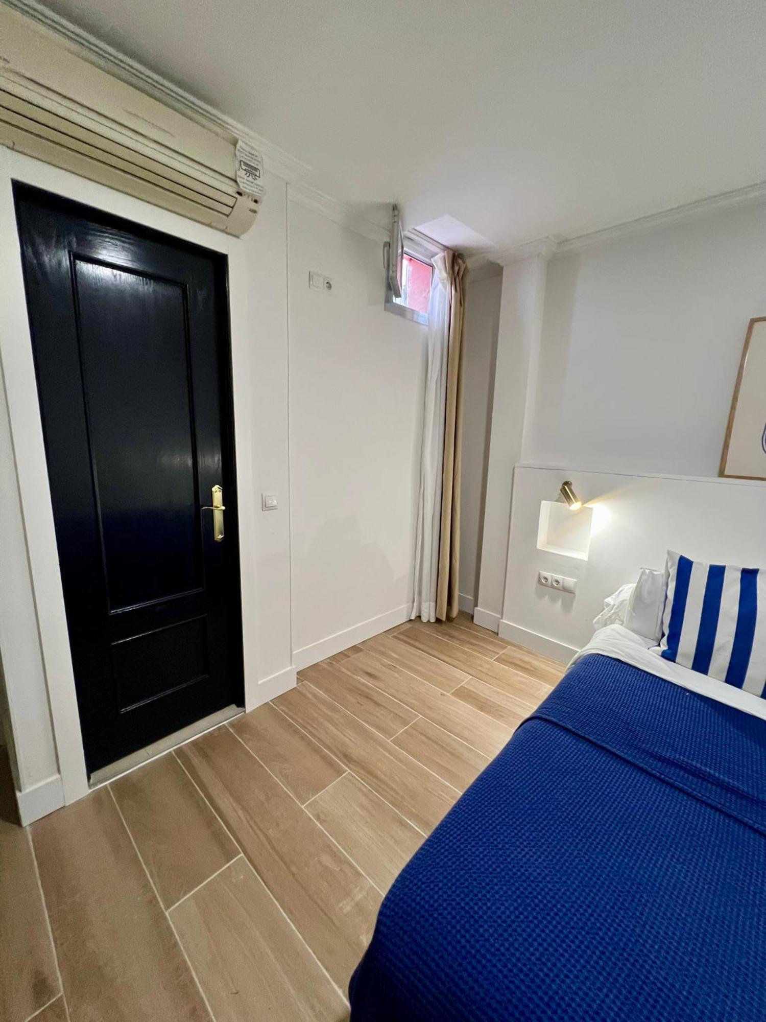 Albergue Miguel Angel Madrid Esterno foto